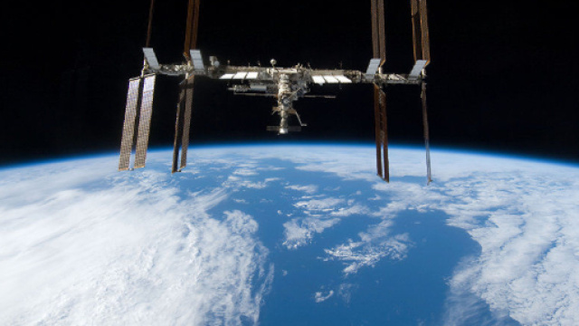 UFO avvistato dalla Stazione Spaziale Internazionale.