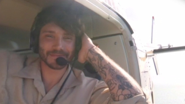 Esordio hot per Stefano De Martino all'Isola dei Famosi | ISOLA ... - leggo.it