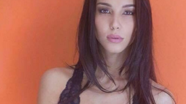 Paola Di Benedetto e Francesco Monte a luci rosse