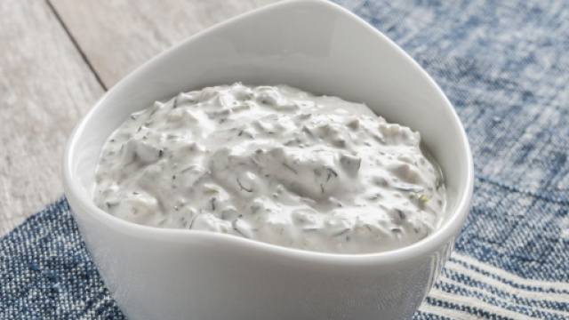 Yogurt intero ritirato dagli scaffali dei supermercati italiani