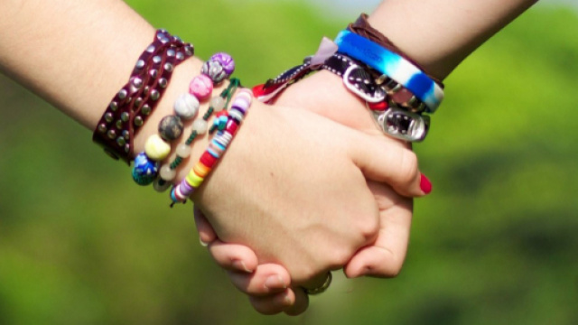 Gli amici sono simili anche nel modo in cui il loro cervello risponde agli stimoli esterni.