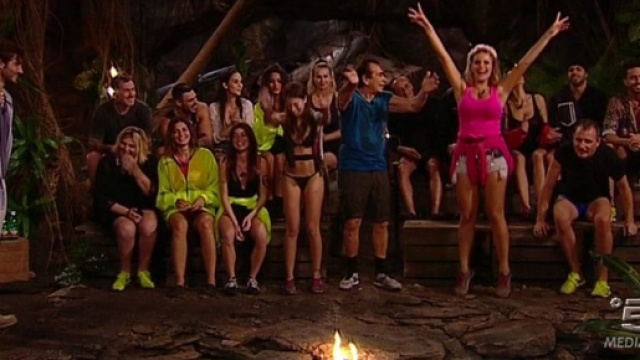 Isola dei Famosi 2018 notte bollente
