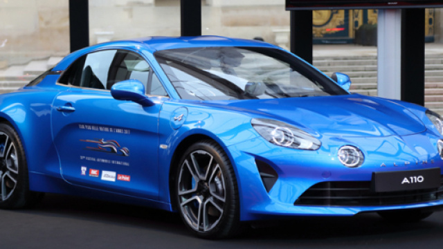 La plus Belle Voiture de l'Ann&eacute;e 2017, l'ALPINE A110.