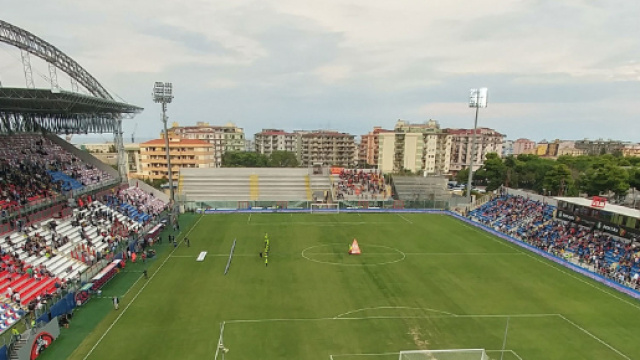 Lo stadio comunale "Ezio Scida" di Crotone