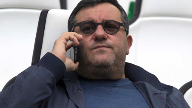 Mino Raiola a Vinovo, lungo colloquio con la dirigenza della Juventus: molti i nomi in ballo