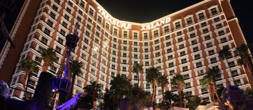 Former owner of Treasure Island casino, Steve Wynn is facing multiple accusations of sexual harassment. (Photo via Wikipedia)