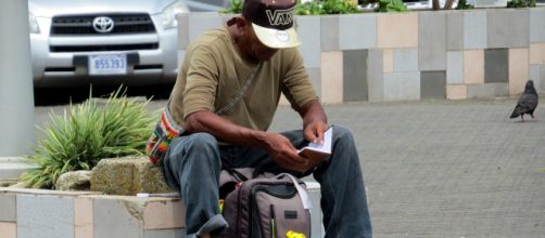 Understanding poverty in first world countries. (Image via Data Cencus/Flickr)