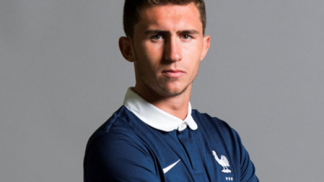 Aymeric Laporte con la maglia della Francia