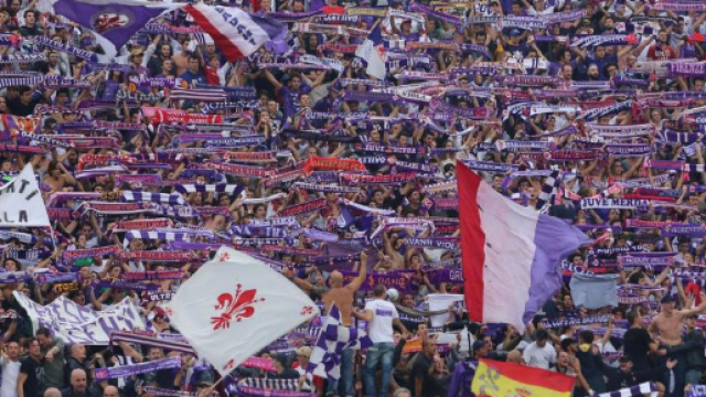 I tifosi della Fiorentina contestano la Societ&agrave;