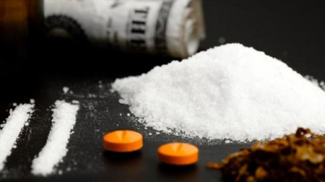 Nel mondo miriadi sono i casi di morti di overdose causati dalla droga.