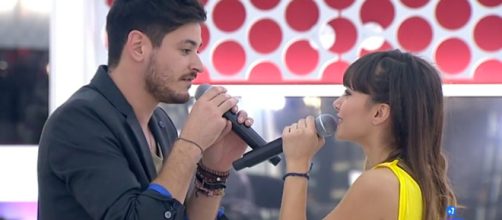 OT 2017: Aitana y Cepeda protagonizan el momento m&aacute;s rom&aacute;ntico - lecturas.com