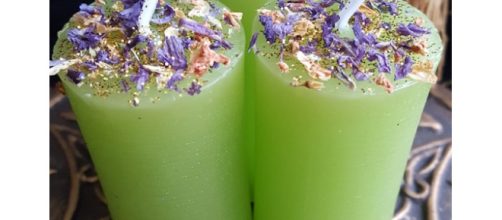 Velas, colores y sus usos en hechizos y rituales.