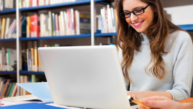 Borse per precursori: dieci borse di studio per studenti