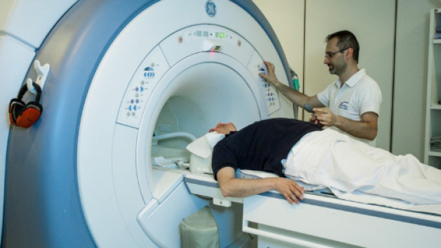 Un ragazzo &egrave; morto per colpa di una macchina per la risonanza magnetica