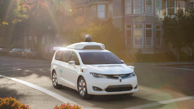 Waymo Chrysler Pacifica Kicks Driver to the Curb | News | Cars.com - cars.com