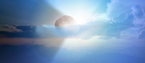 Aspecto de un eclipse de sol parcial. Public Domain.