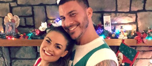 Brittany Cartwright and Jax Taylor celebrate Christmas. [Photo via Intagram]