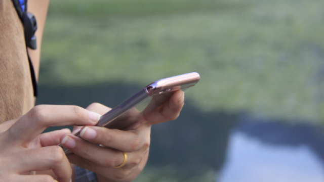 Essere pagati per camminare: arriva la nuova app per smartphone Sweatcoin