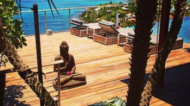 L&aelig;ticia Hallyday met leur villa de St Barth en location !
