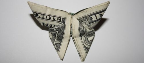 Business can be a block or an engine. (Image jordandemuth Pixabay)