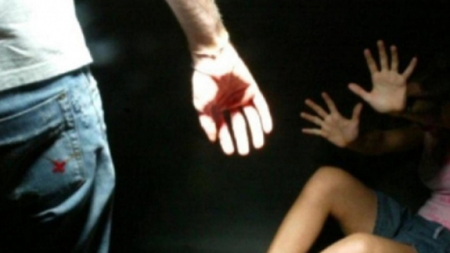 Abusi sessuali dei genitori su minore