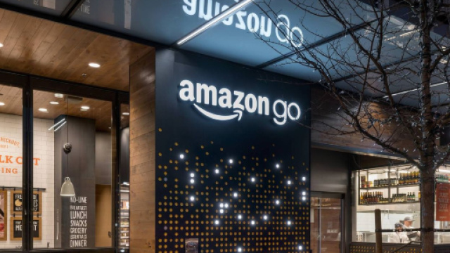 Il primo supermesket Amazon Go apre a Seattle