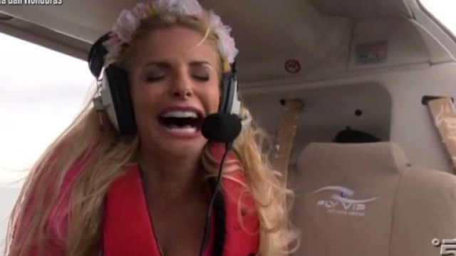 Cecilia Capriotti contro Francesca Cipriani: "sei un fenomeno da baraccone"