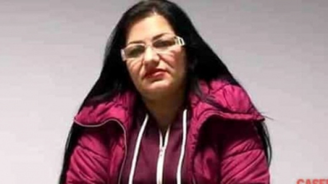 La signora della 'pelliccetta' umiliata