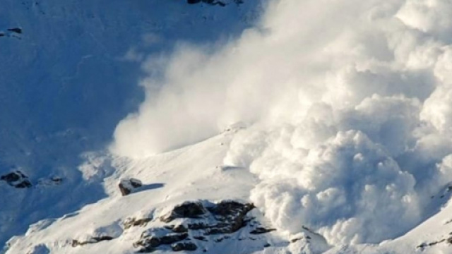 La slavina a Sestriere, nessuna vittima ma tanta paura.