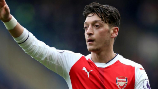 Mesut Ozil va quitter Arsenal ?