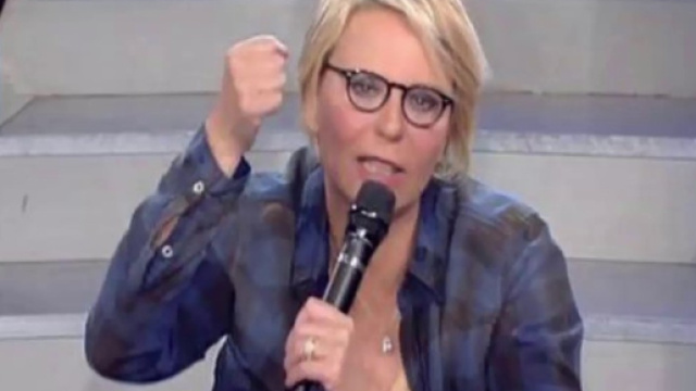 U&D: Maria De Filippi infuriata con un opinionista