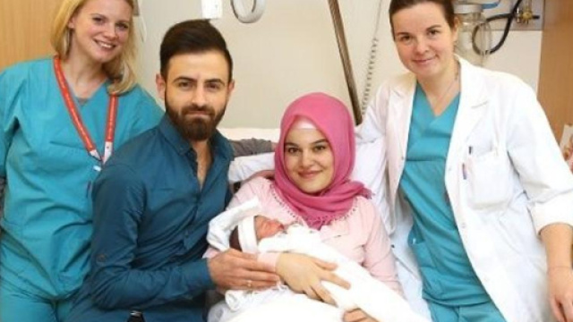 Neonata musulmana offesa in Austria