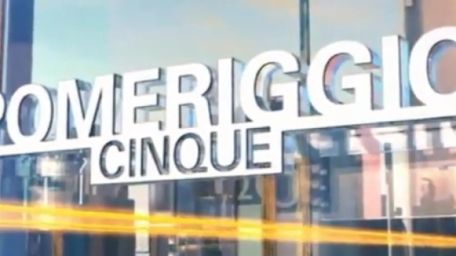 Pomeriggio 5 con Barbara D'Urso sospeso