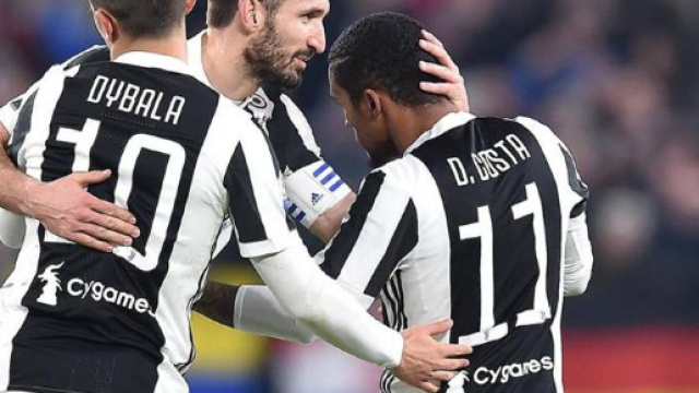 Roma-Cagliari 1-0: Fazio-gol al 94' con Var, - gazzetta.it