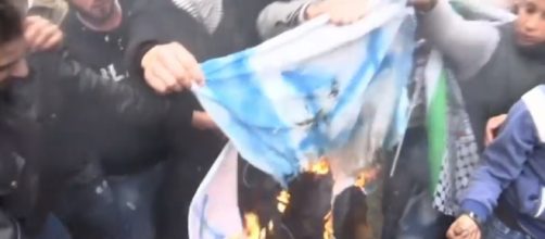 Israel lists 20 groups to be denied entry over boycott calls. - [ABC News / YouTube screencap]