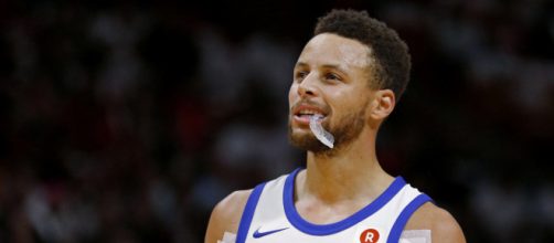 Stephen Curry en una instant&aacute;nea durante su duelo contra Los &Aacute;ngeles Clippers