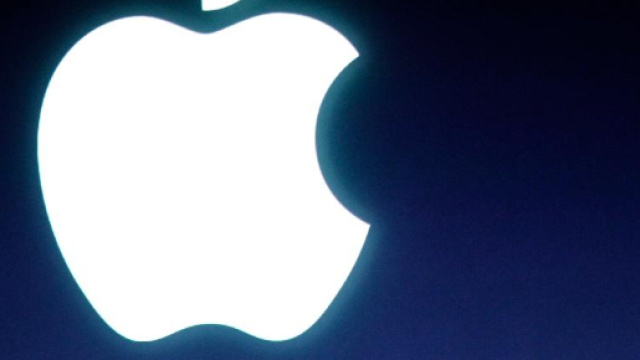 Apple Inc. (NASDAQ:AAPL) Will The iPhone 8 Push Apple to $1 ... - livetradingnews.com