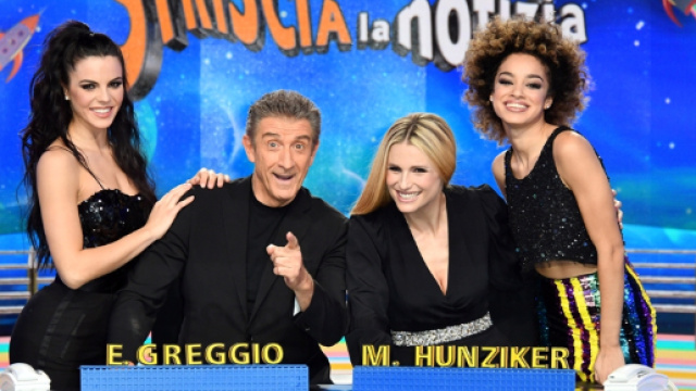 Striscia la notizia, Ezio Greggio lascia