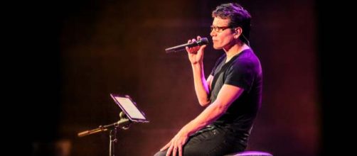 &iquest;Jes&uacute;s Adrian Romero cambi&oacute; de opini&oacute;n?