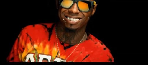 Lil Wayne in action. - [LilWayneVEVO / YouTube screencap]