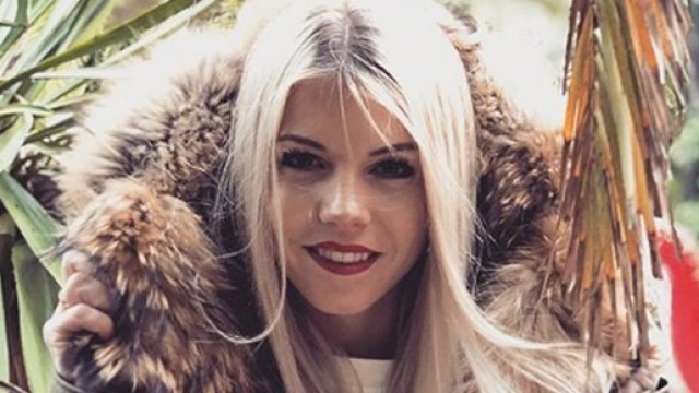 Jessica Thivenin (Les Marseillais en Australie) accus&eacute;e par Thibault d'acheter des abonn&eacute;s