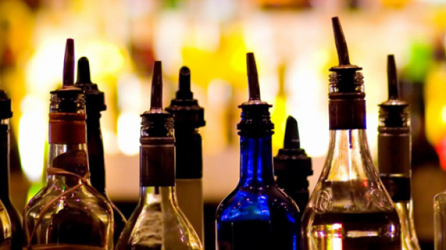 L'alcol pu&ograve; incrementare le possibilit&agrave; di avere il cancro - pesarourbinonotizie.it