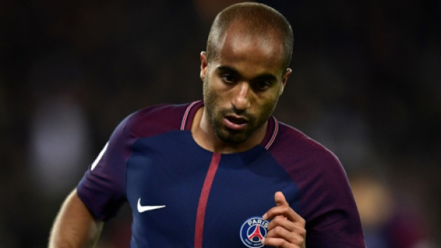 Mercato: Manchester United int&eacute;ress&eacute; par Lucas? - bfmtv.com