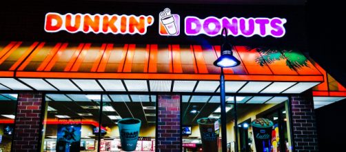 Photo of a Dunkin' Donuts store - [Jaycon117* / Flickr]