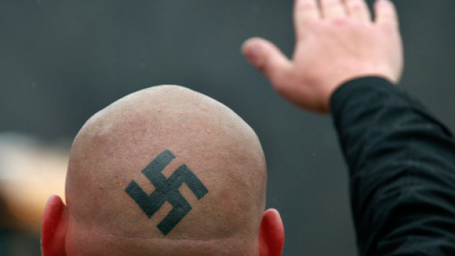 Germania, arrestati 6 neonazisti: pianificavano attentati per il 3 ottobre