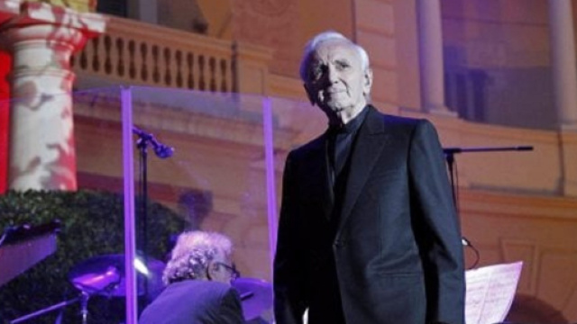 Lo chansonnier Charles Aznavour