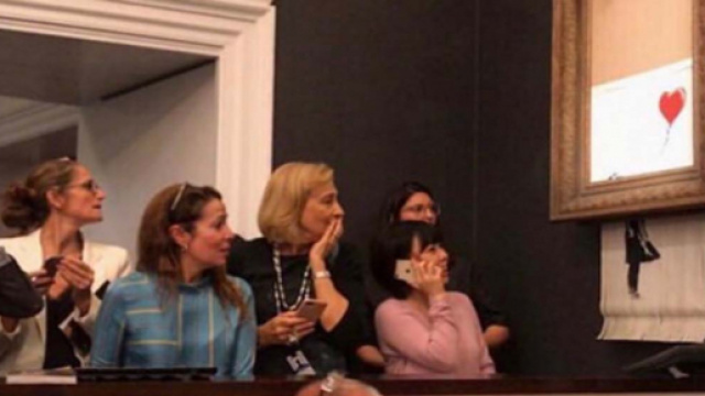 Casa d'asta Sotheby, "Ragazza con palloncino" si auto-distrugge