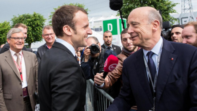 Emmanuel Macron soutenu par Alain Jupp&eacute; sur l'Europe