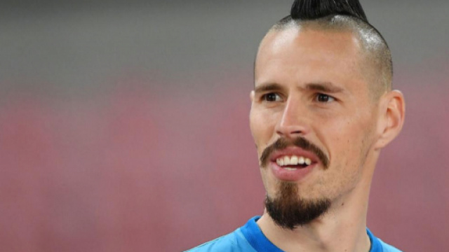 Marek Hamsik veut faire savoir au PSG que Naples est pr&ecirc;t &agrave; l'affronter