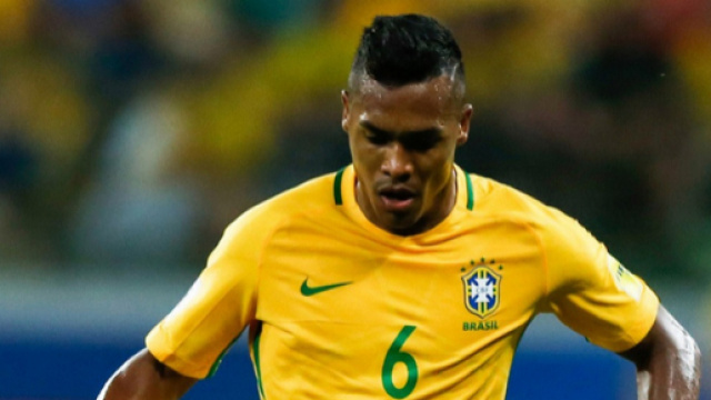Primo gol con la maglia della nazionale brasiliana per Alex Sandro